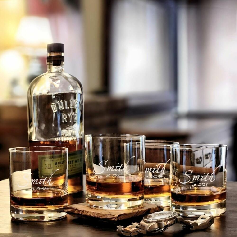 Personalized Hourglass Decanter | Arlo