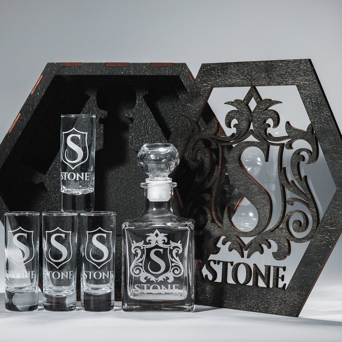 Shot glasses, Tequila decanter set, Shot glasses set, Gift for him, Custom shot glasses