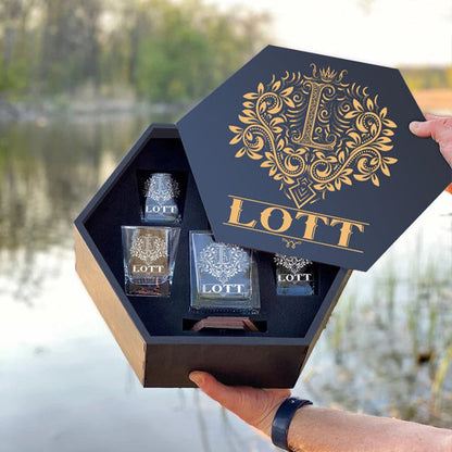 LOTT - WHISKEY SET (Wooden box + Decanter + 4 Glasses + 4 Coasters)