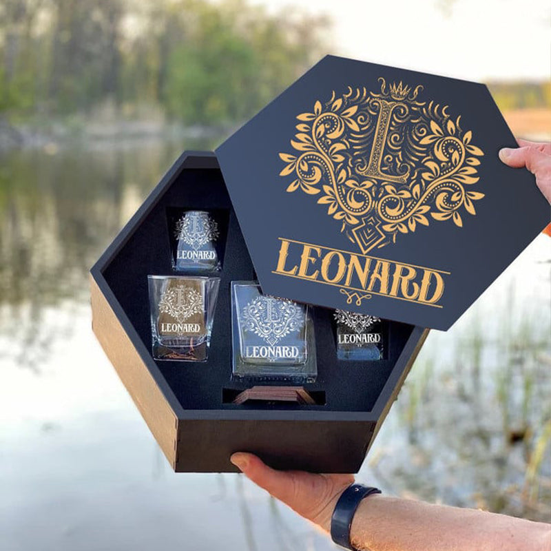 LEONARD - WHISKEY SET (Wooden box + Decanter + 4 Glasses + 4 Coasters)