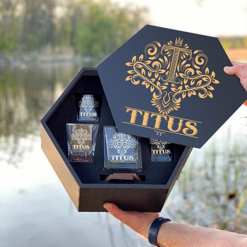 TITUS - WHISKEY SET (Wooden box + Decanter + 4 Glasses + 4 Coasters)