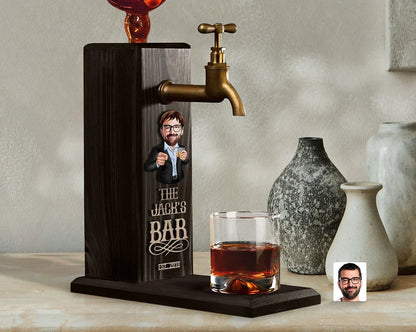 Personalized Embossed Name Wooden Dispenser with Cartoon - Ideal for Bars, Home Bars, Pubs, and Sheds; Perfect for Serving Wine and Vodka.