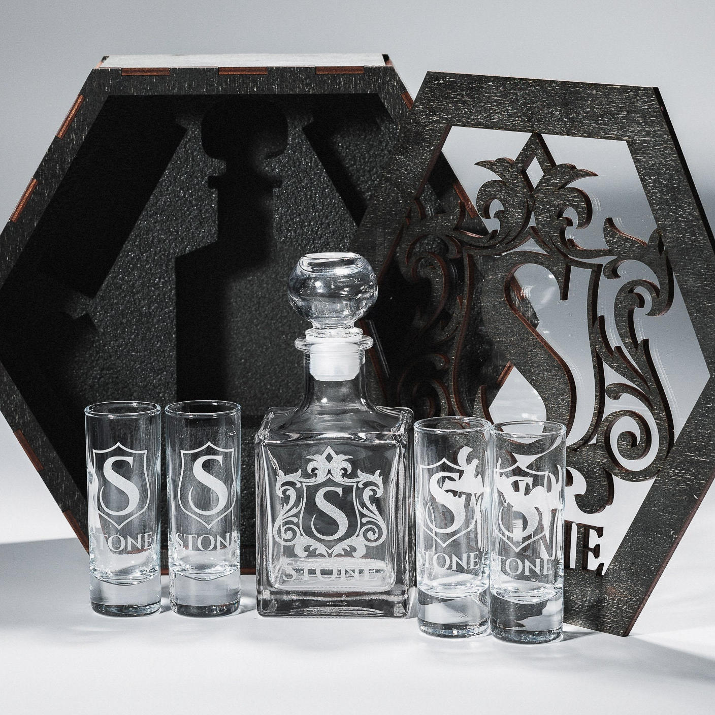 Shot glasses, Tequila decanter set, Shot glasses set, Gift for him, Custom shot glasses