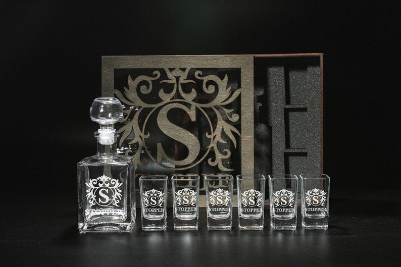 CUSTOM TEQUILA DECANTER SET SET, PERSONALIZED CHRISTMAS' GIFT